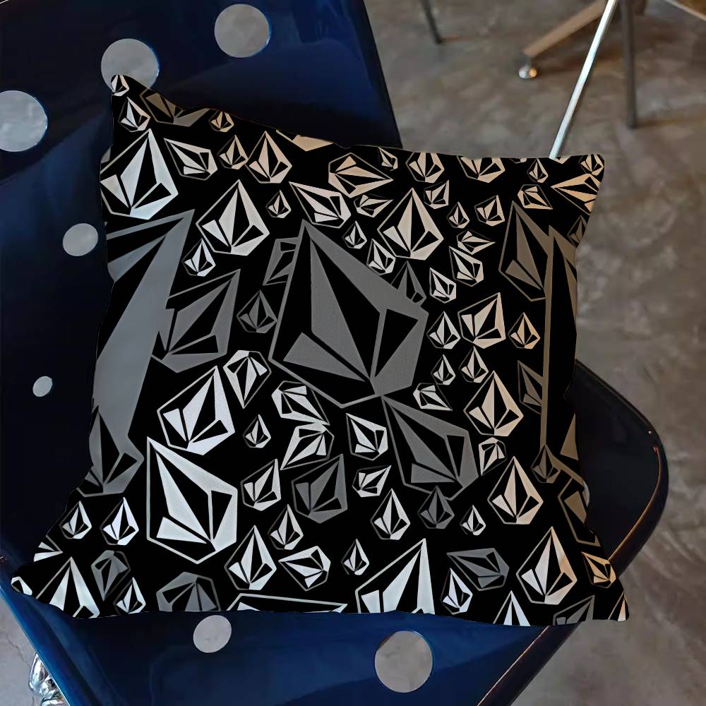 V-Volcom LOGO Pillowcase toon  - đánh giá và giá Chairs